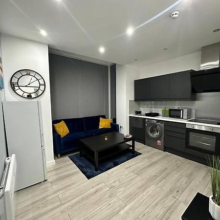 Beeston Hill Luxurious 2 Bedroom Flat מראה חיצוני תמונה