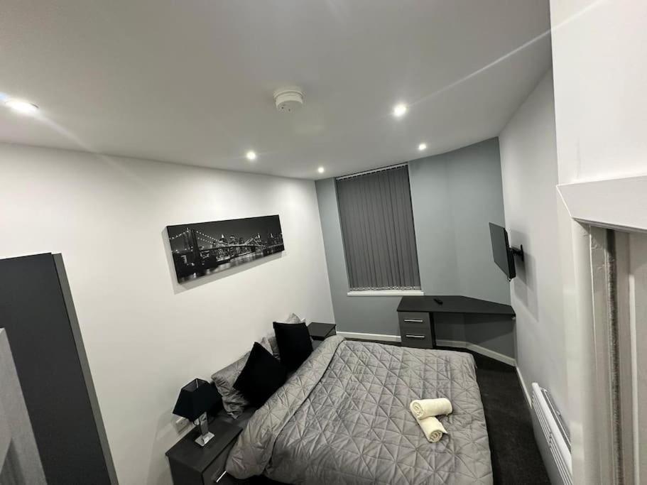 Beeston Hill Luxurious 2 Bedroom Flat מראה חיצוני תמונה